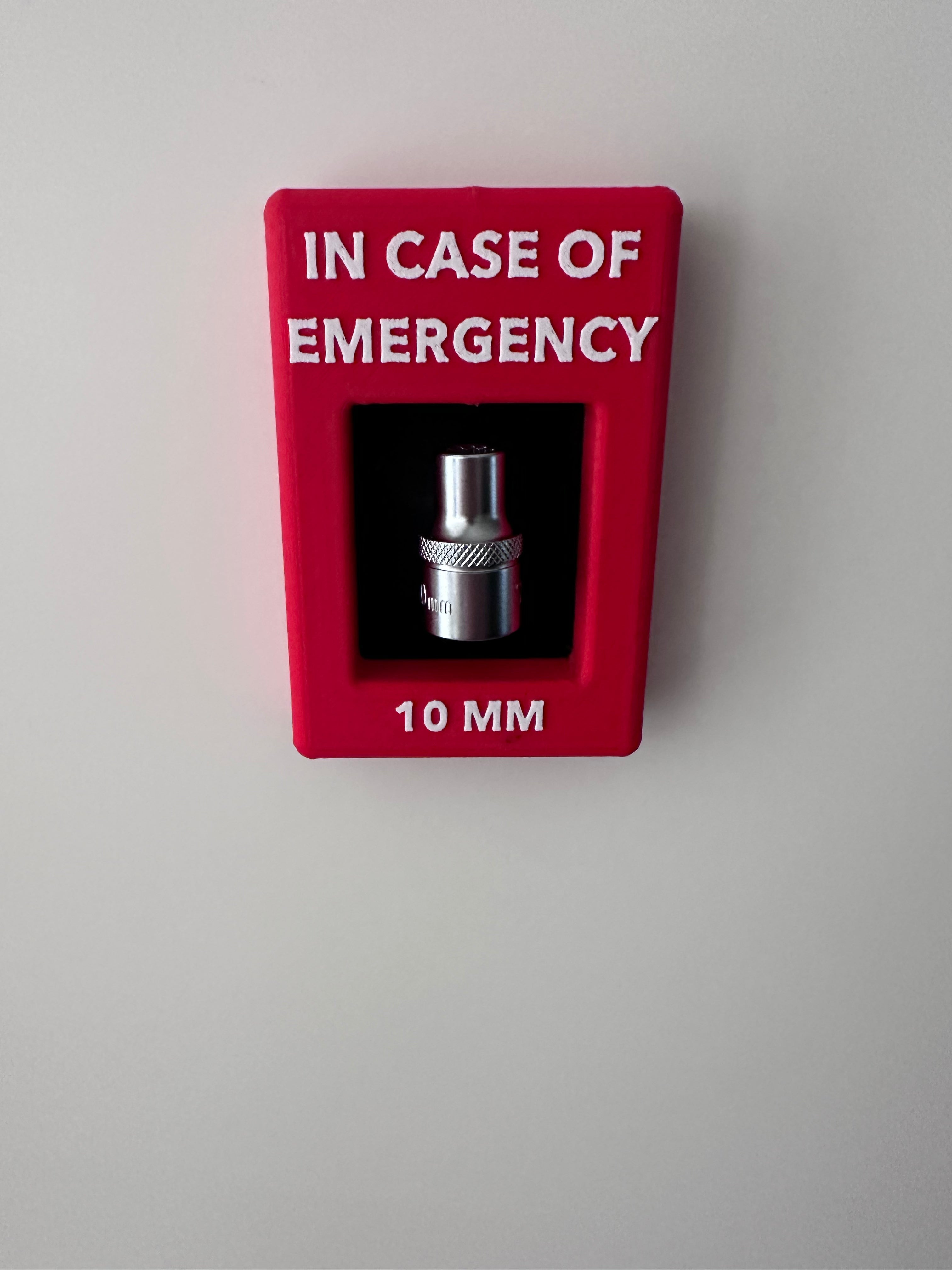 EMERGENCY 10mm Socket In Case Of Break Glass Red Mechanic Dad - Foto 11